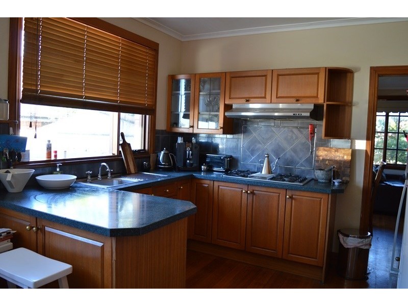 8 Gold Street, Cheltenham VIC 3192