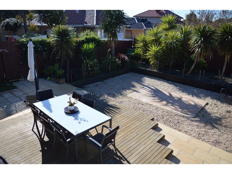 8 Gold Street, Cheltenham VIC 3192