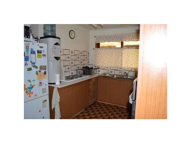 11 Bridgewater Drive, Dingley Village VIC 3172