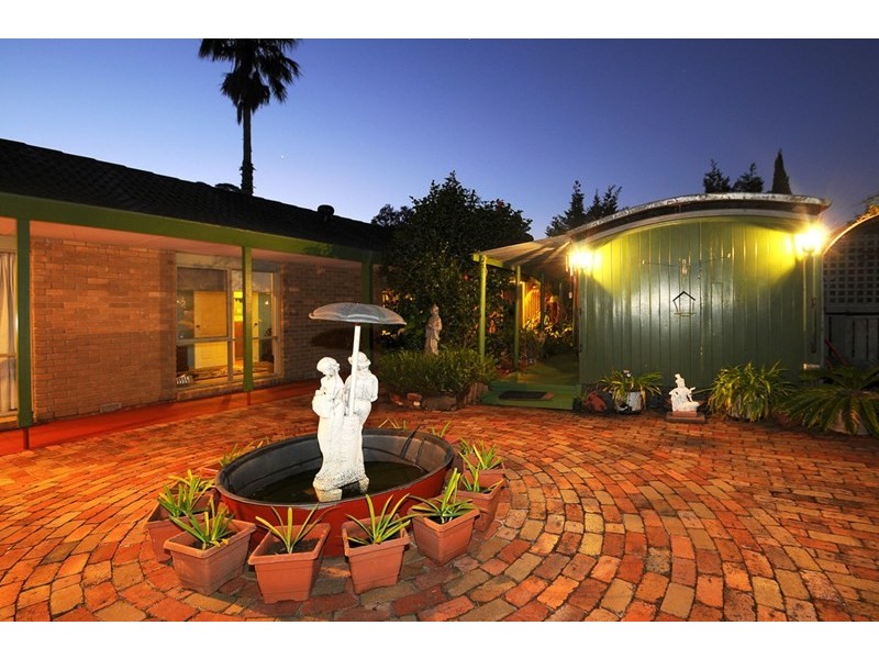 6 Ryan Street, Seaford VIC 3198