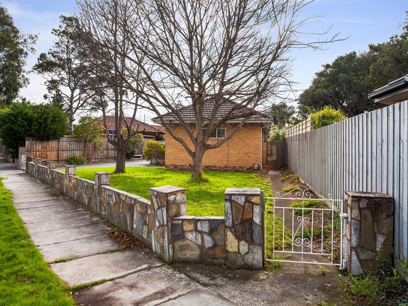 35 Booker Street, Cheltenham VIC 3192