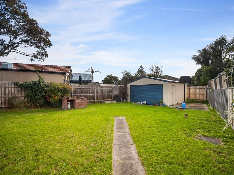 35 Booker Street, Cheltenham VIC 3192