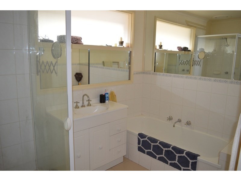 1/3 Eagland Road, Cheltenham VIC 3192