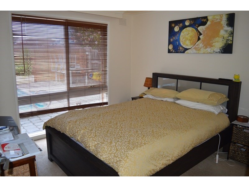 1/3 Eagland Road, Cheltenham VIC 3192