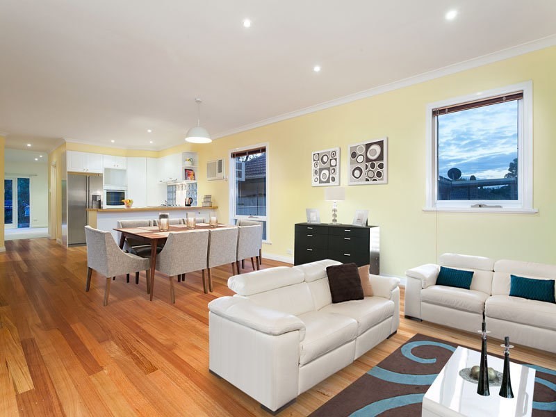 8 Jarrahdale Street, Cheltenham VIC 3192