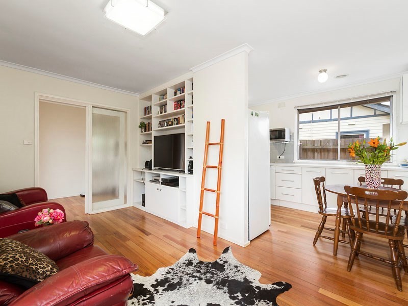 2/4 Centre Dandenong Road, Cheltenham VIC 3192