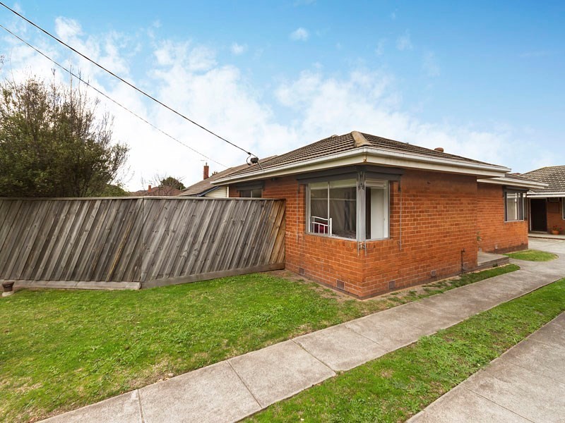 2/4 Centre Dandenong Road, Cheltenham VIC 3192