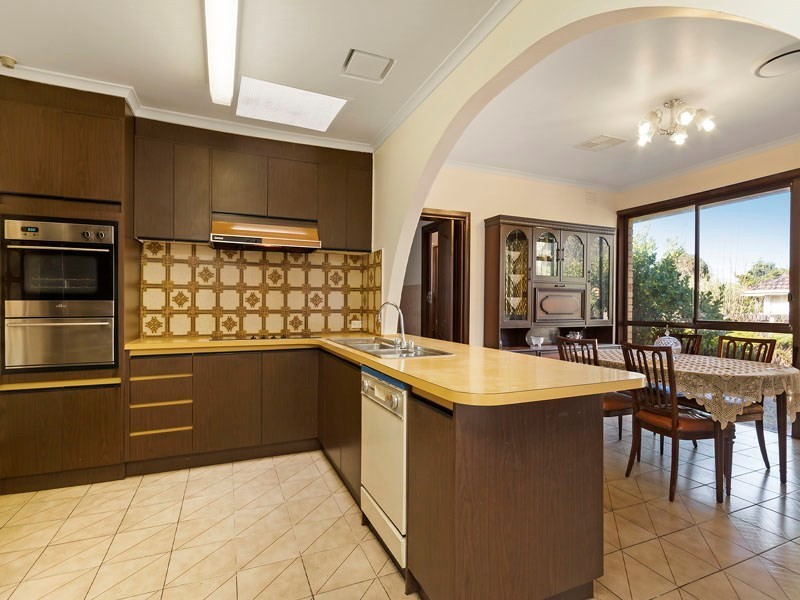 76 Centre Dandenong Road, Cheltenham VIC 3192