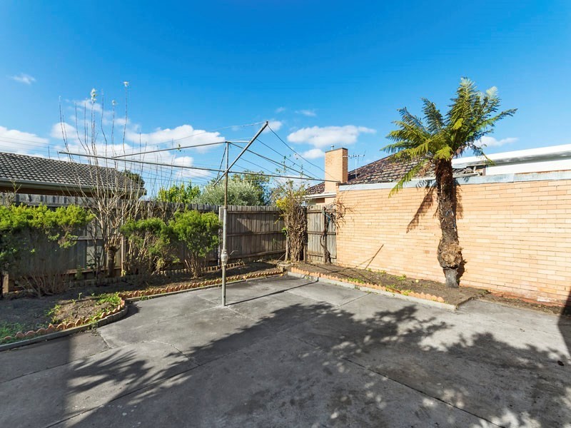 76 Centre Dandenong Road, Cheltenham VIC 3192