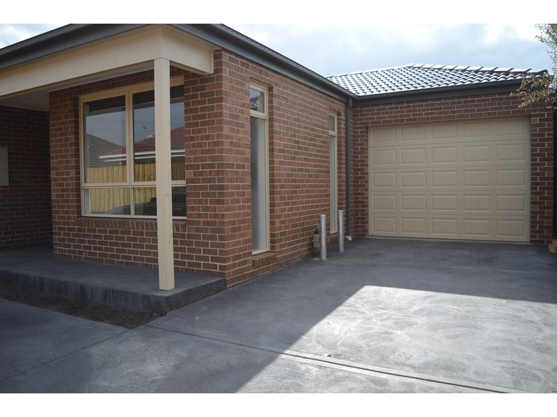 2/7 Dallas Street, Mentone VIC 3194