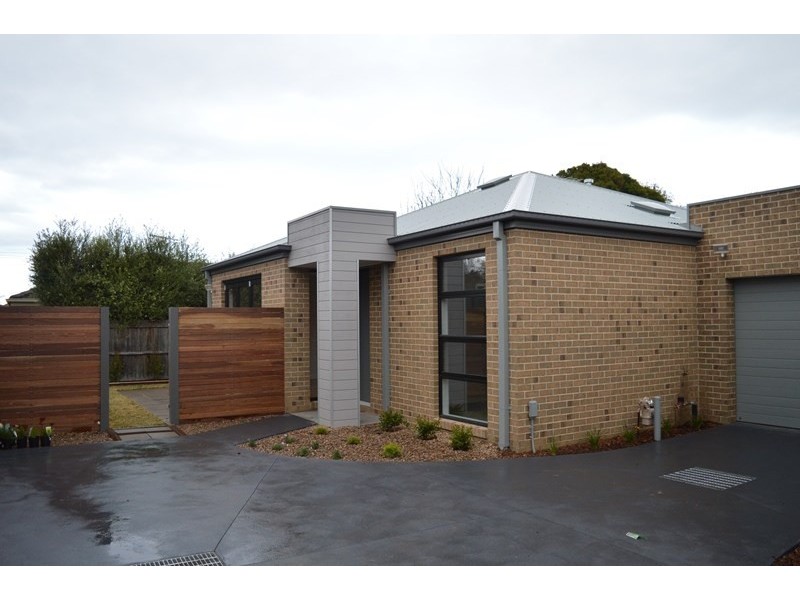 3/4 Janice Avenue, Cheltenham VIC 3192