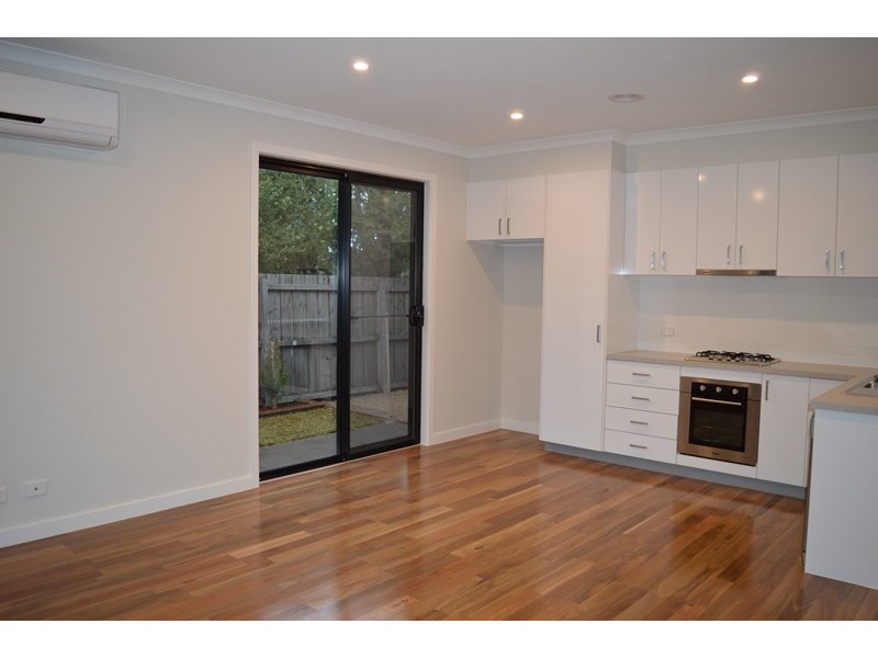 3/4 Janice Avenue, Cheltenham VIC 3192