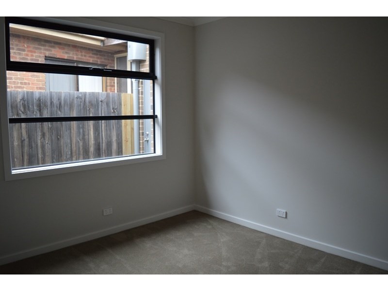 3/4 Janice Avenue, Cheltenham VIC 3192