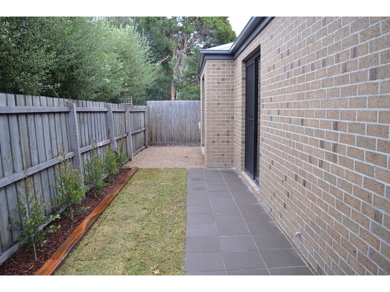 3/4 Janice Avenue, Cheltenham VIC 3192