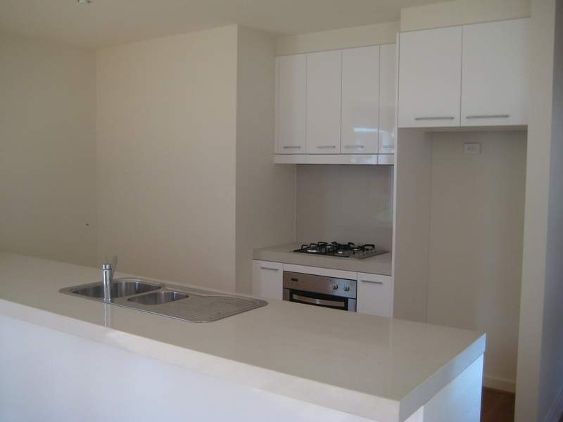 1/2 Evergreen Circuit, Cheltenham VIC 3192