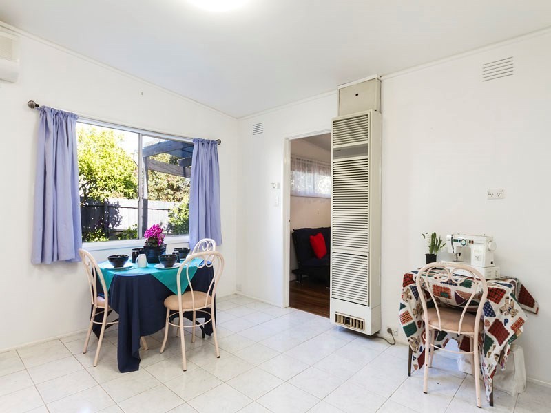 5 Pembroke Crescent, Cheltenham VIC 3192