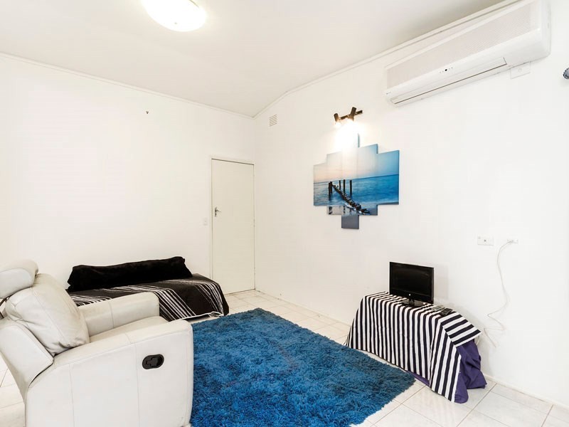 5 Pembroke Crescent, Cheltenham VIC 3192