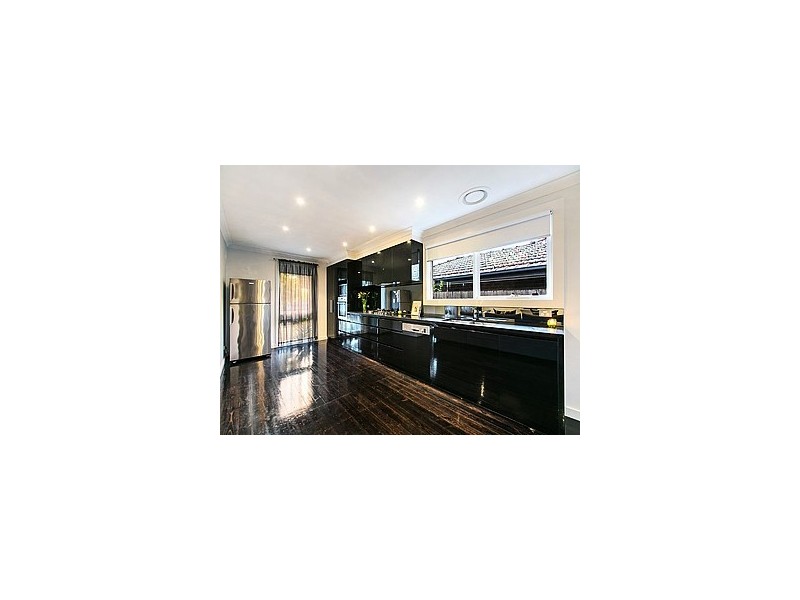 58 Snowdon Drive, Cheltenham VIC 3192