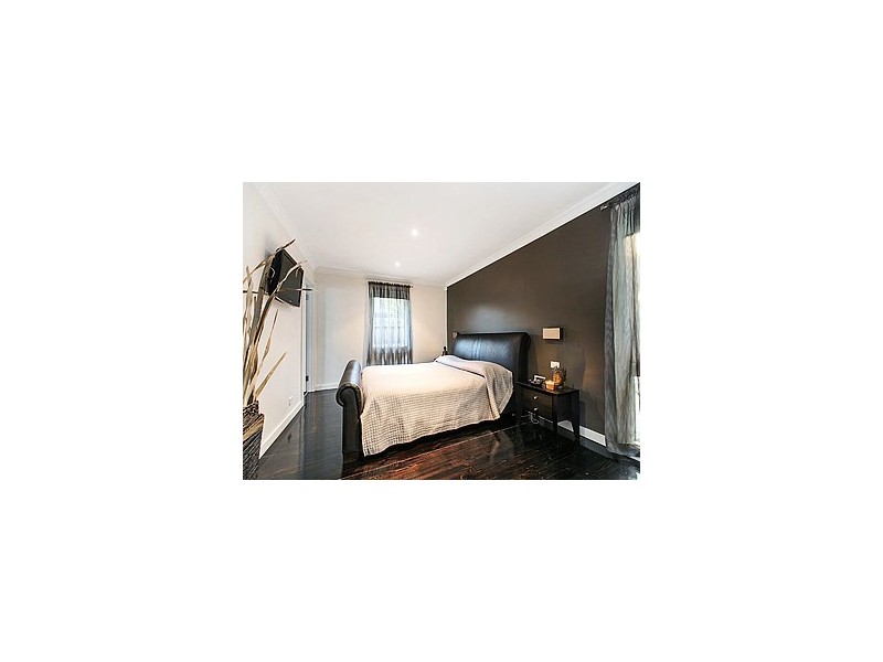 58 Snowdon Drive, Cheltenham VIC 3192
