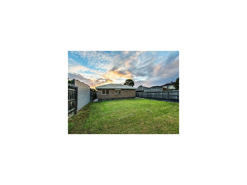 58 Snowdon Drive, Cheltenham VIC 3192