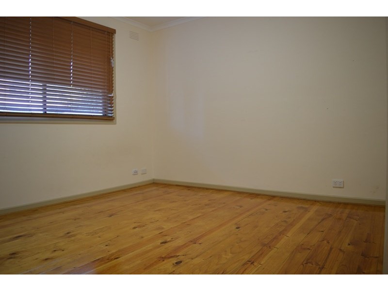 2/44 Warren Road, Cheltenham VIC 3192