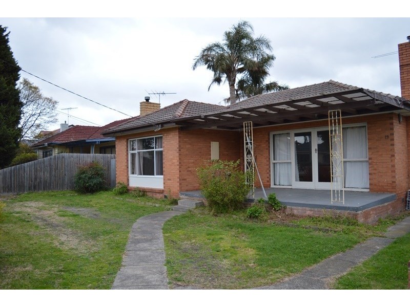 19 Hartwell Place, Cheltenham VIC 3192