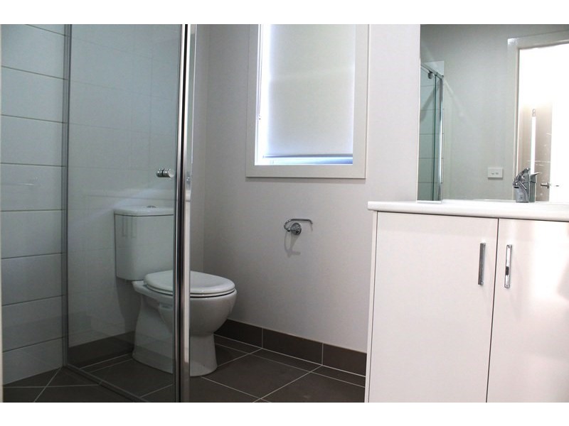 34 Solitude Crescent, Point Cook VIC 3030