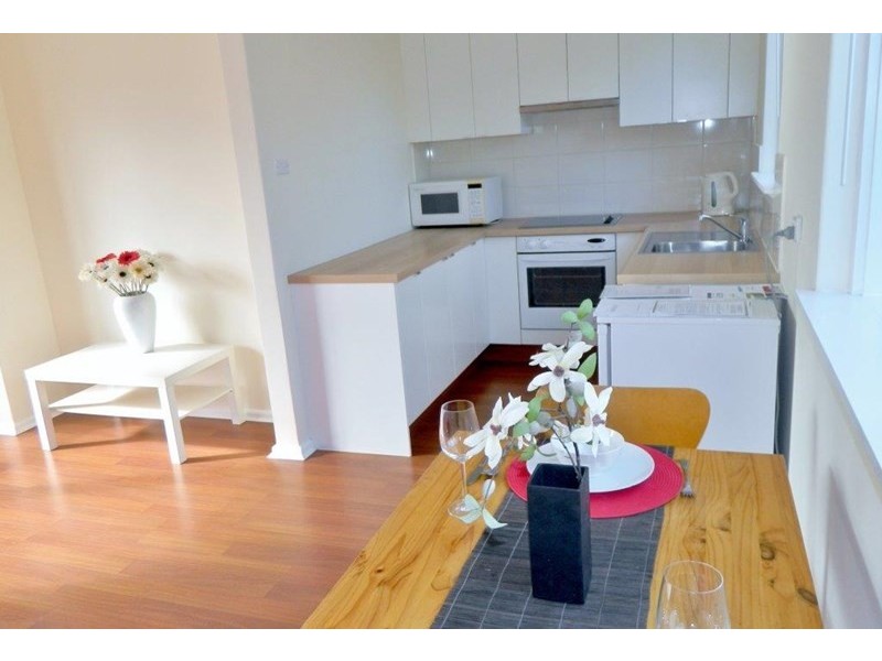 12/14 – 16 Rennison Street, Parkdale VIC 3195