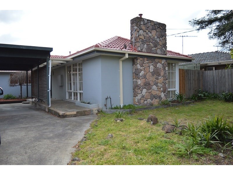 4 Forest Park Road, Dingley Village VIC 3172