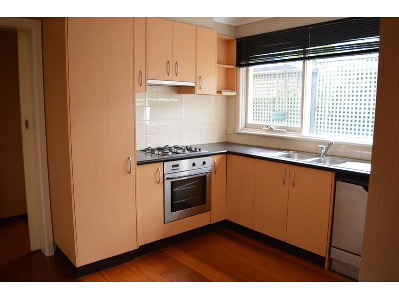 4 Forest Park Road, Dingley Village VIC 3172