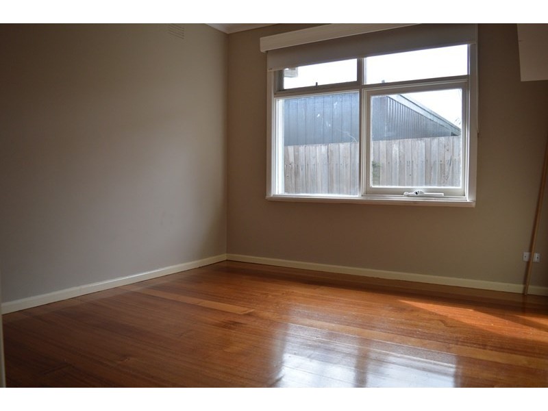 4 Forest Park Road, Dingley Village VIC 3172