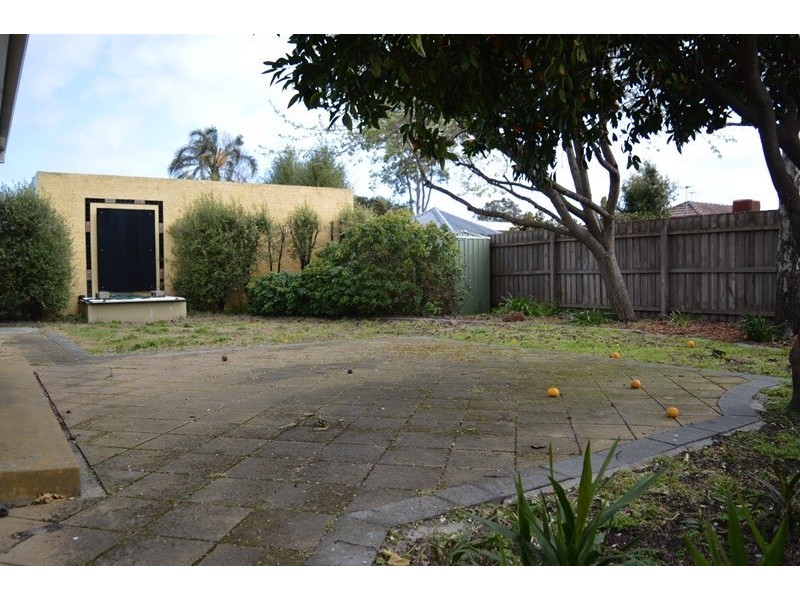 4 Forest Park Road, Dingley Village VIC 3172