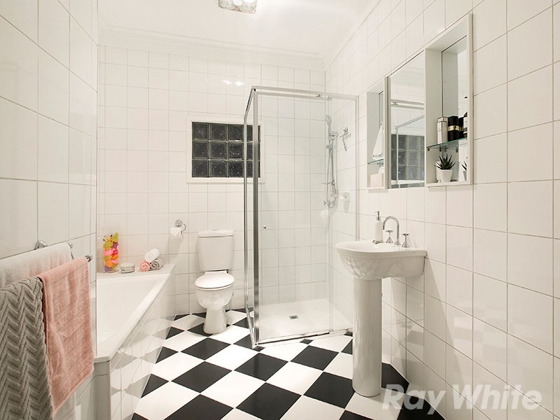 129 Kinross Avenue, Edithvale VIC 3196