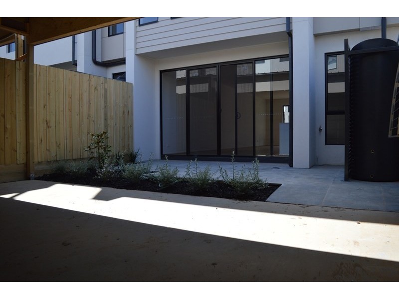 28 Mulberry Avenue, Cheltenham VIC 3192