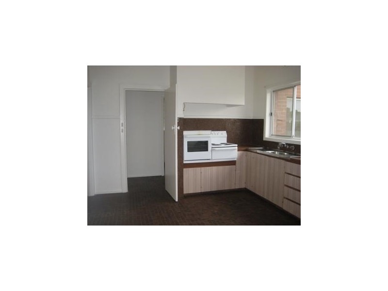 19 Axelton Street, Cheltenham VIC 3192