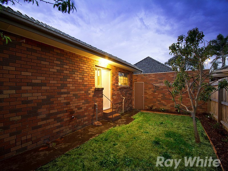 2/1298 Nepean Highway, Cheltenham VIC 3192