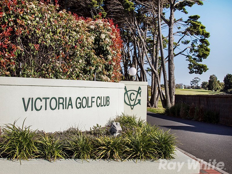 10 Jean Street, Cheltenham VIC 3192