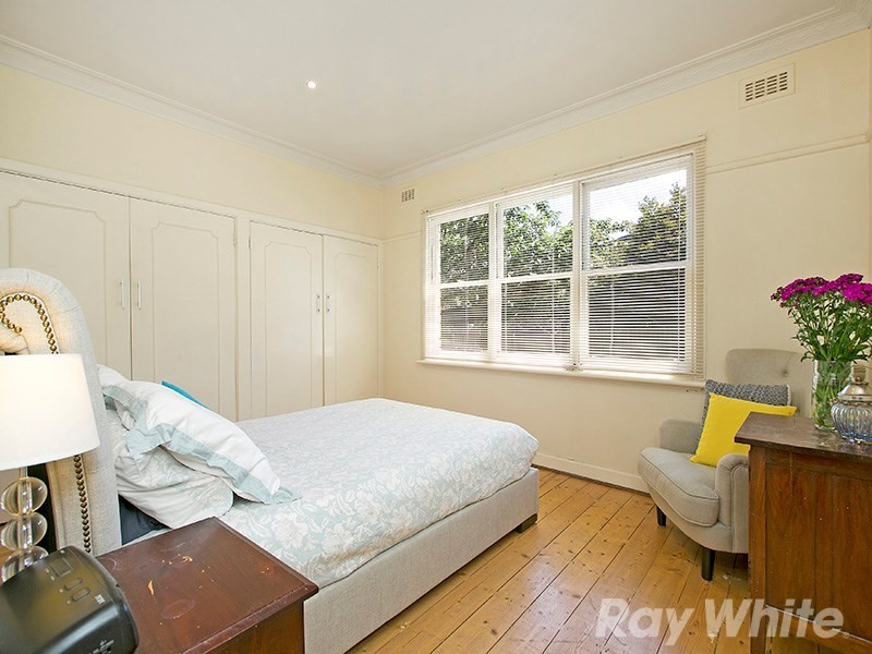 5 Wembley Avenue, Cheltenham VIC 3192