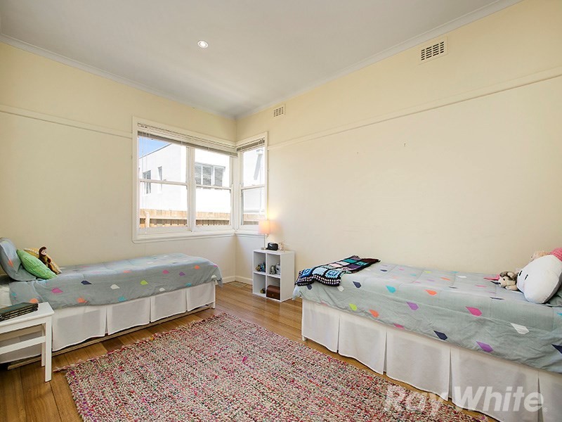 5 Wembley Avenue, Cheltenham VIC 3192