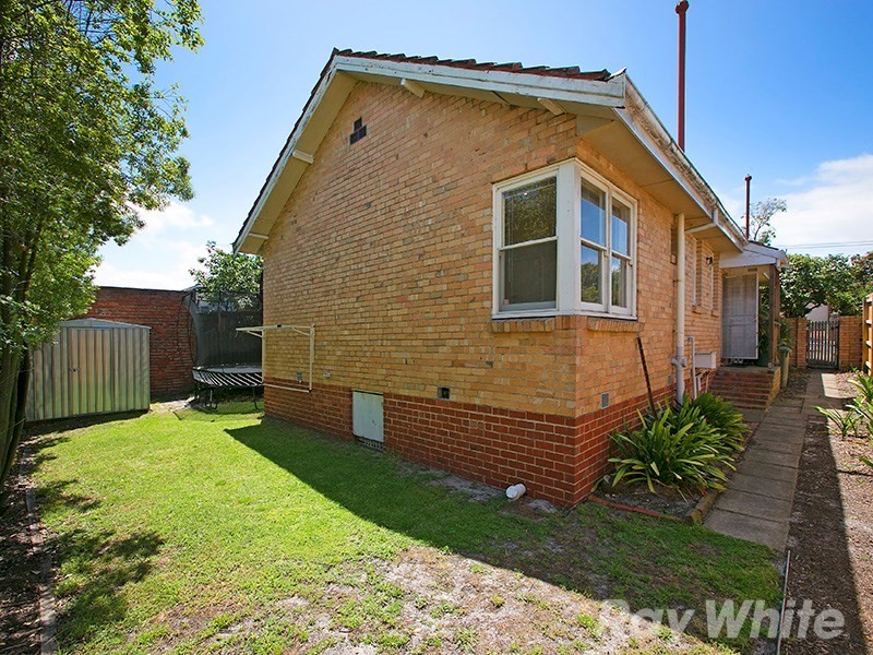 5 Wembley Avenue, Cheltenham VIC 3192