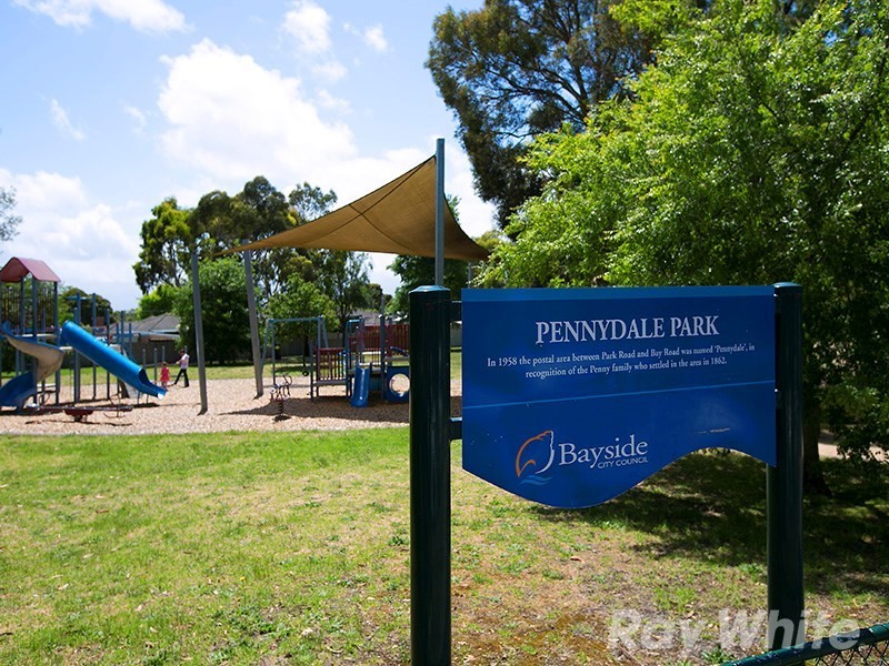5 Wembley Avenue, Cheltenham VIC 3192