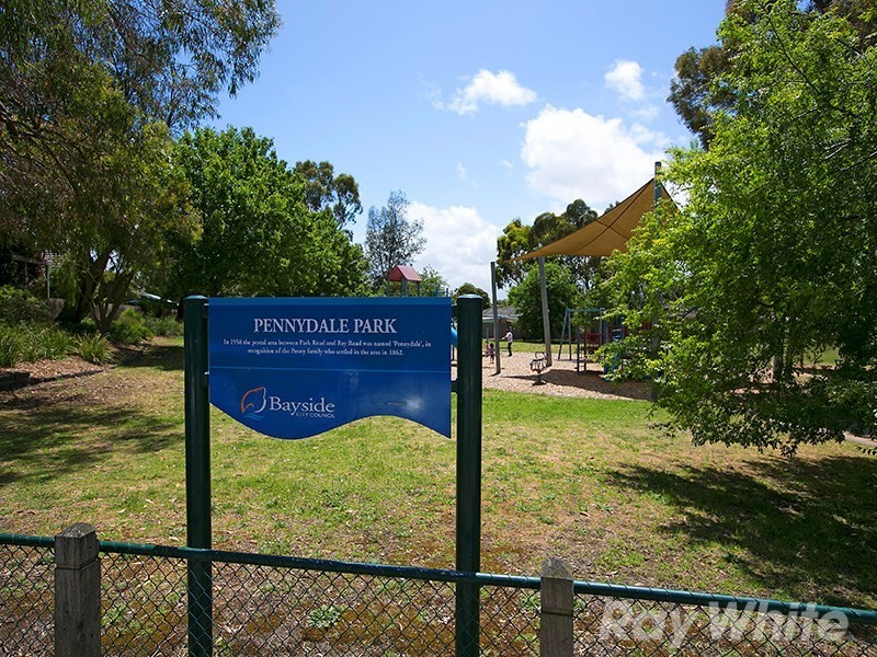 5 Wembley Avenue, Cheltenham VIC 3192