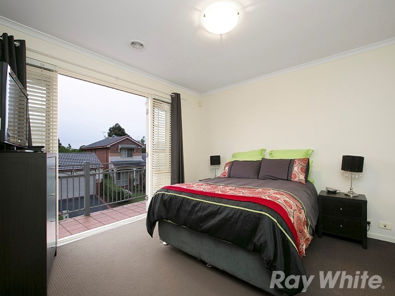 3 Kingsland Close, Dingley Village VIC 3172
