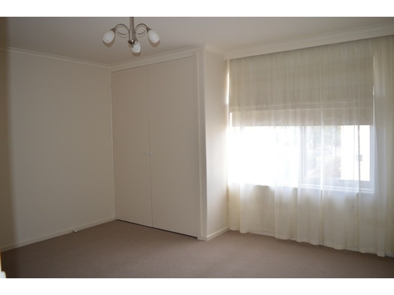 11/2A Gillman Street, Cheltenham VIC 3192