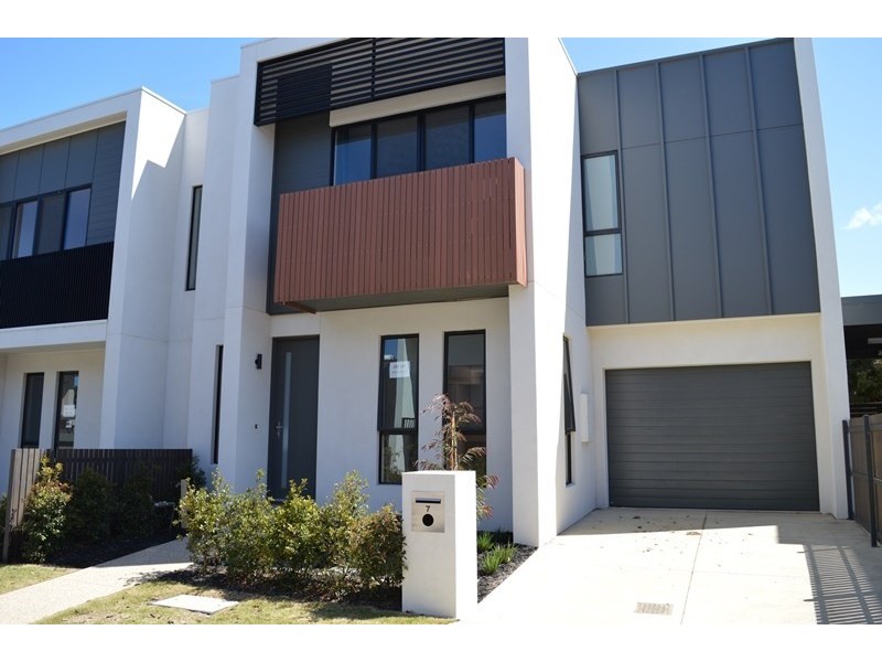 7 Mulberry Avenue, Cheltenham VIC 3192