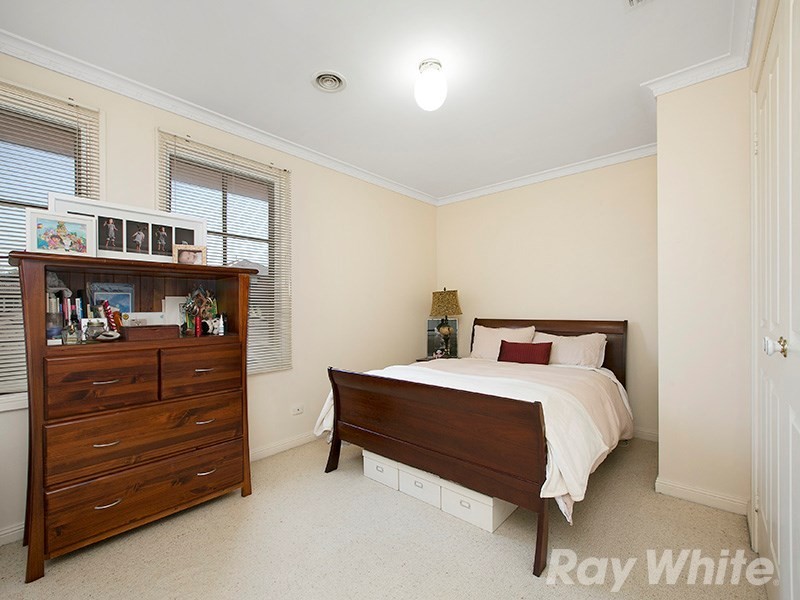 15/15A Wattle Grove, Mckinnon VIC 3204