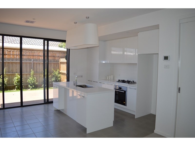 24 Lavender Avenue, Cheltenham VIC 3192