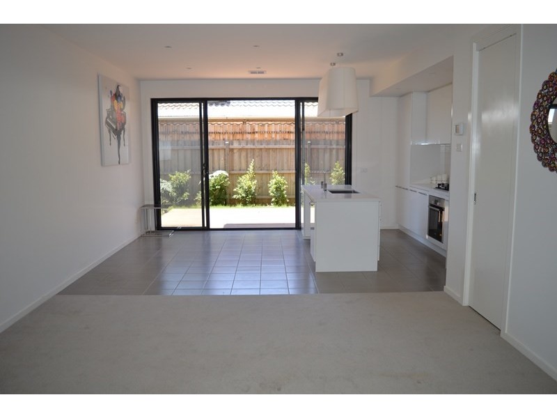 24 Lavender Avenue, Cheltenham VIC 3192