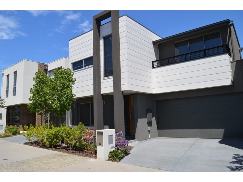 10 Charlottes Way, Forest Hill VIC 3131