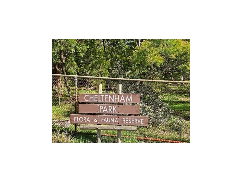 111 Weatherall Road, Cheltenham VIC 3192